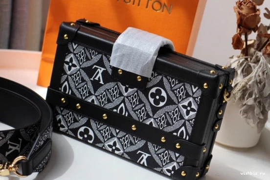 WIS PETITE LOUIS 1854 MALLE SINCE VUITTON 1121